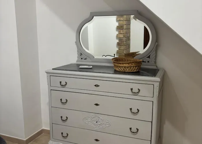 아파트 A Casa Di Laura *